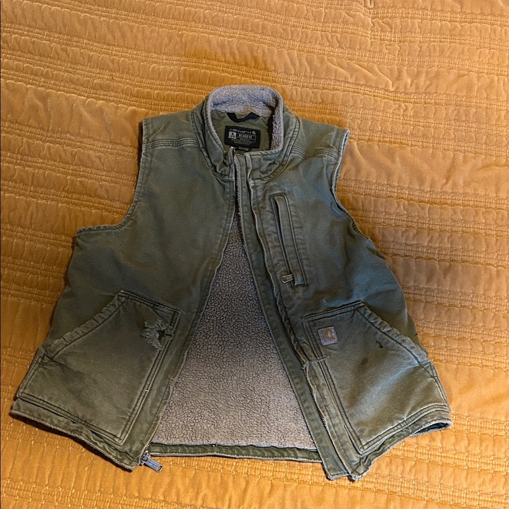 Carhartt Green Sleeveless Vest with Sherpa Lining